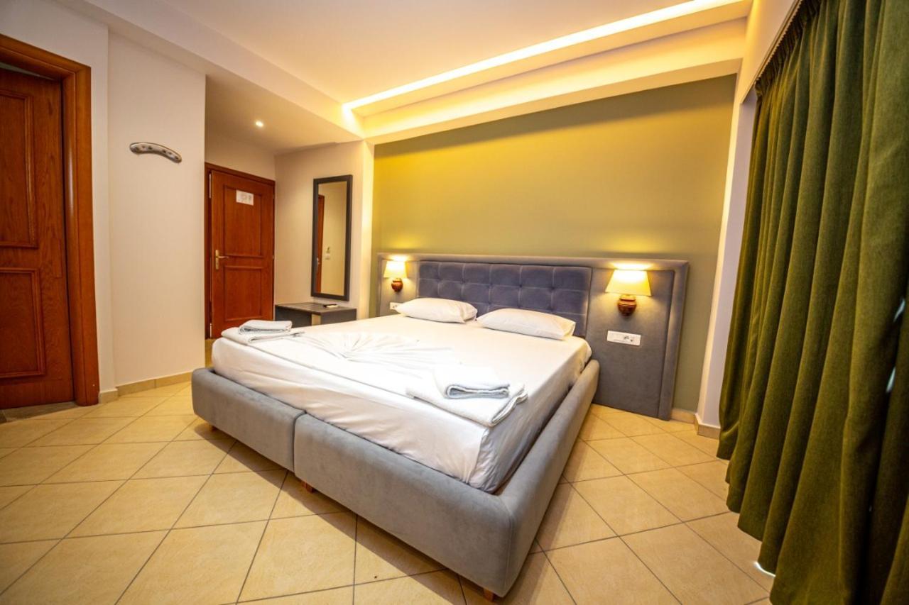 Hotel Vista Mare คซามิล ภายนอก รูปภาพ