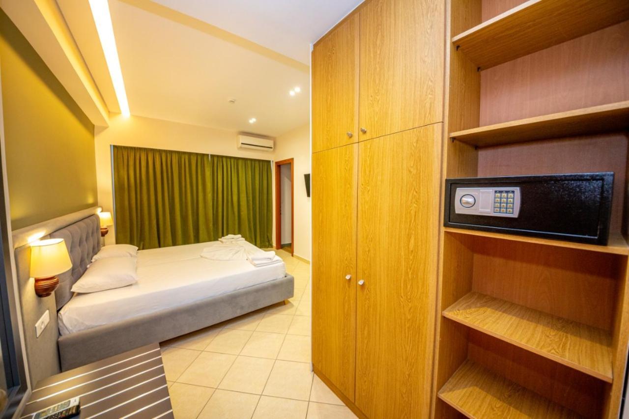 Hotel Vista Mare คซามิล ภายนอก รูปภาพ